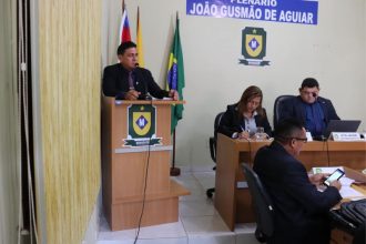 Entre os parlamentares que tiveram os mandatos cassados em ação sobre fraude à cota de gênero está o presidente Valdemar Bandeira (PL) (Foto: Reprodução/Rede social)