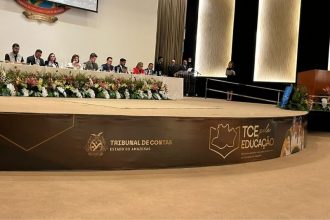 Apresentação do programa TCE-AM pela Educação (Foto: AM ATUAL)