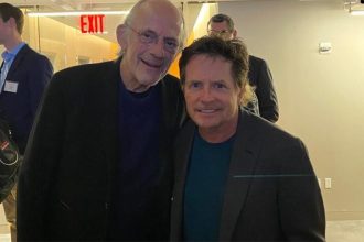 Christopher Lloyd e Michael J. Fox em reencontro: atores relembraram os 41 anos do filme (Foto: Instagram/@realmikejfox)