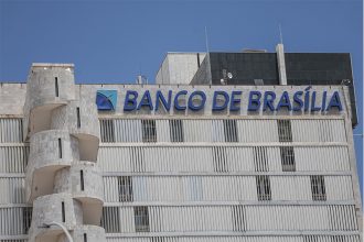 Banco de Brasília: Justiça proíbe governo do DF de socorrer a empresa com imóveis públicos (Foto: Joédson Alves/ABr)