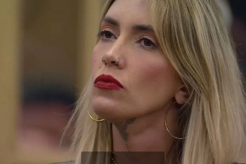 Carmiña Mais foi expulsa de reality argentino por racismo (Imagem: Telefe/Reprodução)