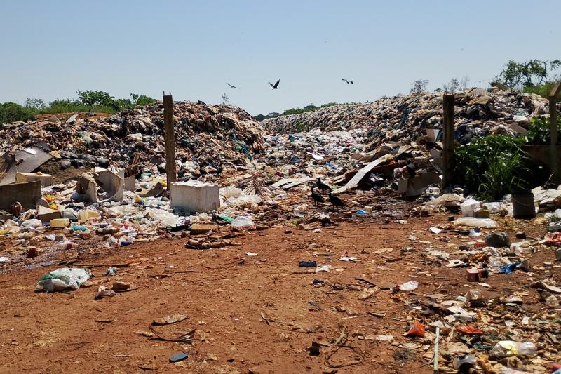 Lixão no município de Iranduba: secretaria alerta sobre danos amientais e riscos à saúde (Foto: Divulgação/MPAM)