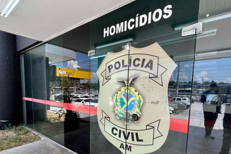 O suspeito de cometer o crime foi preso ainda após a ocorrência (Foto:Arquivo/PCAM)