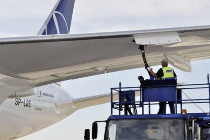 Abastecimento de avião: queresone é quase um terço dos custos das companhias aéreas (Foto: iStock/Divulgação)