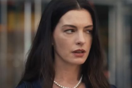 Anne Hathaway em cena de 'O Diabo Veste Prada 2': estrela de cinco filmes em 2026 (Imagem: YouTube/Reprodução)