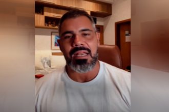 Ator Juliano Cazarré é alvo de críticas nas redes sociais por evento 'só para machos' (Imagem: Instagram/Reprodução)