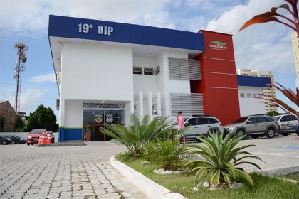 Tenente se apresentou ao 19 DIP, em Manaus (Foto: SSP-AM/Divulgação)