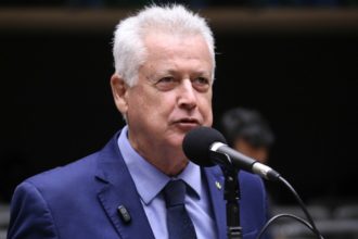 Deputado Rodrigo Rollemberg apresentou projeto para criar a Terrabras (Foto: Kayo Magalhães/Agência Câmara)