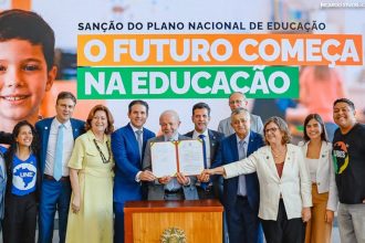 Presidente Lula na solenidade de sanção do Plano Nacional de Educação: metas para os próximos 10 anos (Foto: Ricardo Stuckert/PR)