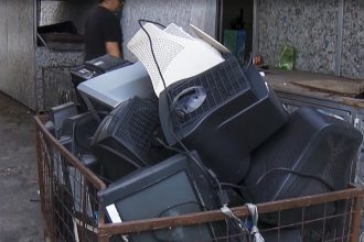 Lixo eletrônico: empresa quer identificar potencial de material descartado que pode ser reciclado