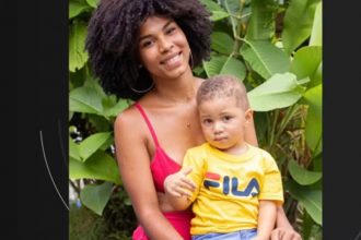 Karielle Lima com o filho Nicolas Marques foram mortos a golpes de faca (Foto: Redes sociais/Reprodução)