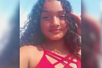 Ana Beatriz Paulino Vastro, de 14 anos, foi morta a golpes de faca (Foto: WhatsApp/Reprodução)