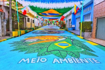 Rua enfeitada para a Copa do Mundo (Foto: Divulgação/Prefeitura de Manaus)