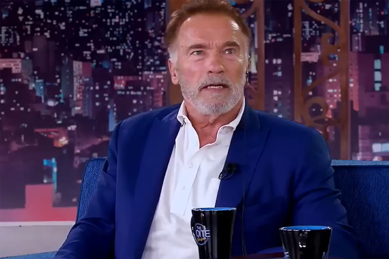 Arnold Schwarzenegger voltará a interpretar 'Conan' após 42 anos (Imagem: Facebook/SBT/Reprodução)