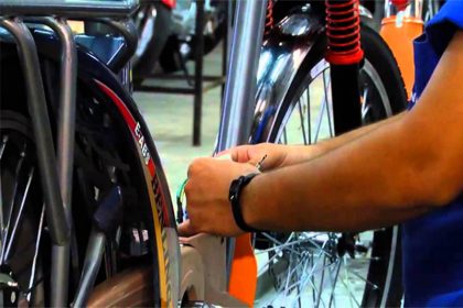 Bicicleta elétrica foi a segunda mais produzida no Polo Industrial de Manaus em abril (Imagem: YouTube/Reprodução)