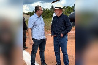 Governador do Amazonas, Roberto Cidade e presidente Luiz Inácio Lula Silva (Foto: Divulgação)