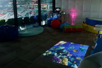 Sala com TV e equipamentos especiais serão instaladas nos estádios da Copa (Foto: Fifa/Divulgação)
