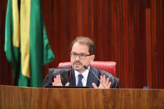 Decisão contra ação de pé-candidatos do Amazonas é do ministro Floriano de Azevedo Marques (Foto: Alejandro Zambrana/Secom/TSE)