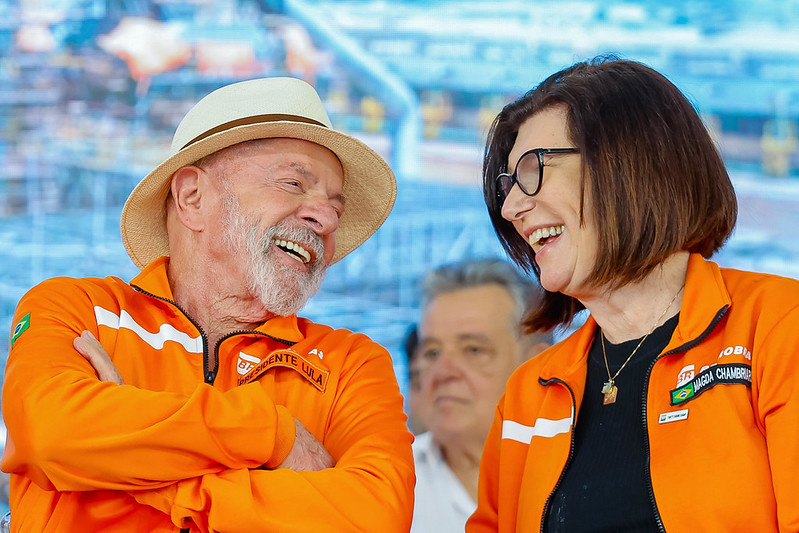 Lula e Magda Chambriard