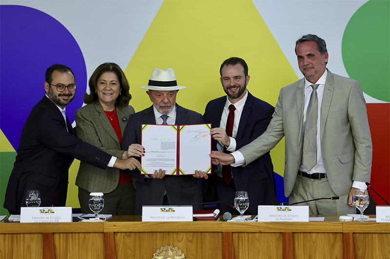 Presidente Lula ao lançar o Desenrola 2.0 para renegociação de dívidas (Foto: Fabio Rodrigues-Pozzebom/ABr)