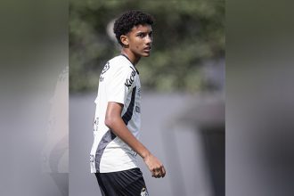 Robinho Jr. em treino do Santos: acusações contra Neymar (Foto: Raul Baretta/Santos FC)