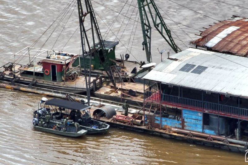 Ação conduzida pela Marinha do Brasil, por meio da Força de Operações Ribeirinhas Componente (Foto: Divulgação)