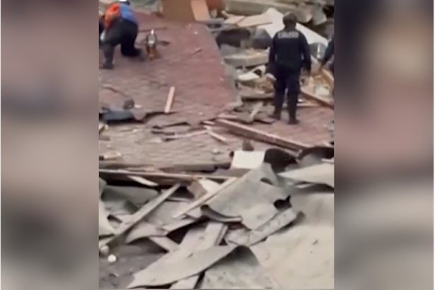 Prédiuos desabaram no bairro Altamira, em Caracas (Imagem: G1/YopuTube/Reprodução)