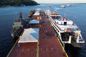 Posto 'Chapa Quente' de fiscalização da Marinha: inspeção de barcos que vão para Parintins (Foto: Marinha do Brasil/Divulgação)