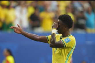 Vinícius Júnior comemora gol na vitória do Brasil sobre a Escócia (Foto: Fifa World Cup Media/X)