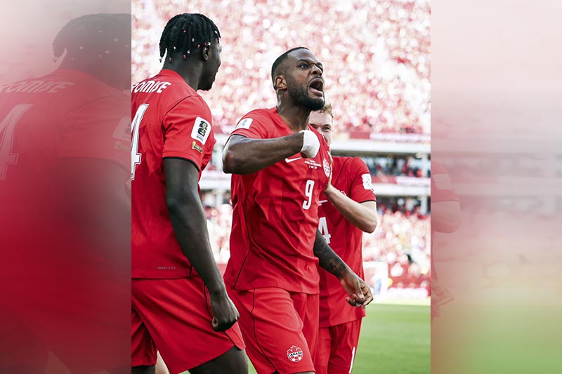 Cyle Larin ao comemorar o gol de empate do Canadá (Foto: Fifa World Cup/X)