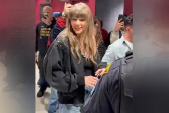 Taylor Swift em jogo da NBA; cadeira em que cantora sentou é vendida em leilão (Imagem: Facebook/Reprodução)