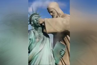Cristo Redentor dá soco na Estátua da Liberdade em vídeo feito com IA (Imagem: Facebook/Reprodução)