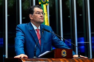 Senador Eduardo Braga