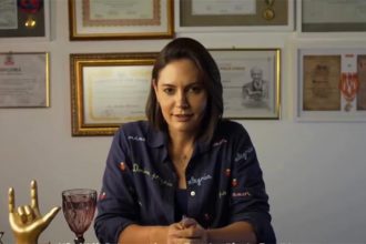 Michelle Bolsonaro revelou conversa com o enteado em vídeo divulgado nas redes sociais (Imagem: Instagram@michellebolsonaro/Reprodução)