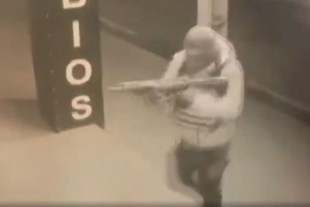 Câmera de monitoramento dos bancos regitrou ação dos bandidos (Imagem: YouTube/Reprodução)