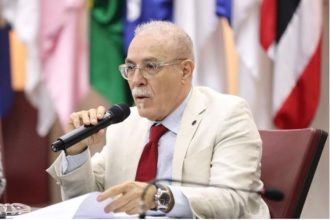 Prudente José Silveira Mello defende que empresas reponham idenização ao Estado (Foto: Sind Metalúrgicos-SP)