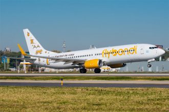 Avião da Flybondi: voos cancelados no Brasil (Foto: Flybondi/Divulgação)