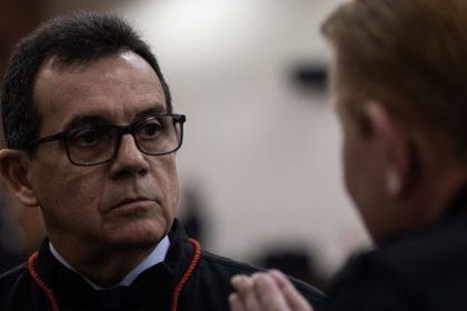 A decisão foi assinada pelo desembargador Airton Luís Corrêa Gentil, vice-presidente do Tribunal de Justiça do Amazonas (Foto: Raphael Alves/TJAM)