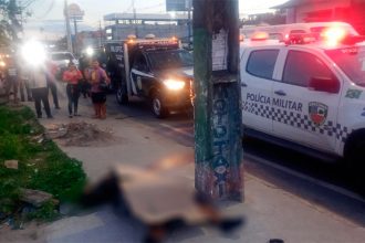 Motociclista morto
