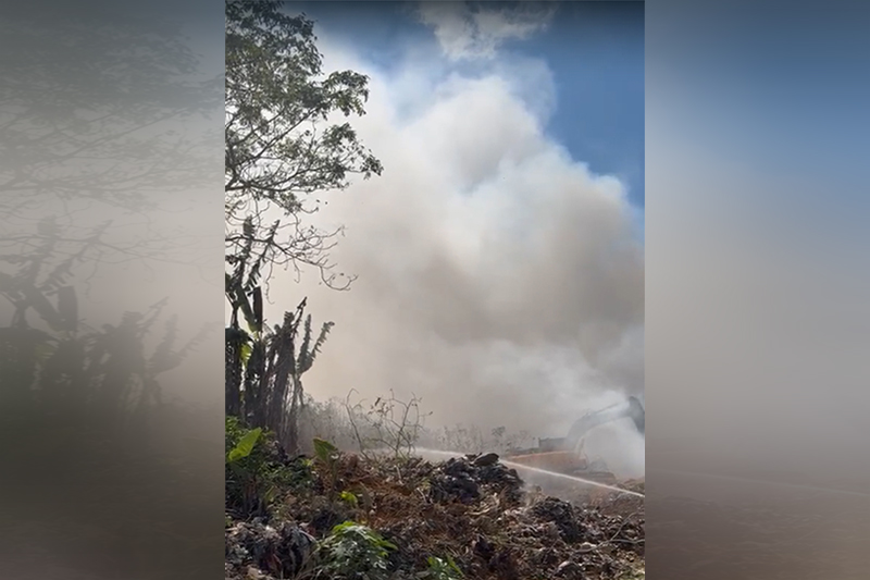 Fumaça gerada pelo incêndio atiunge áreas na zona oeste de Manaus (Imagem: WhatsApp/Reprodução)