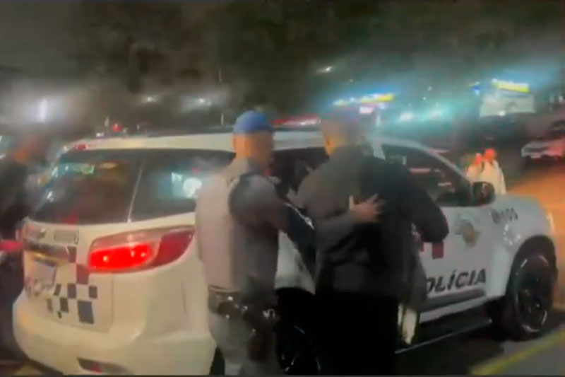 PMs presos por roubo e estupro de adolescente em SP