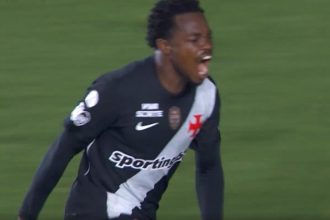 Andrés Gómez marcou o gol do triunfo do Vasco pela Copa do Brasil (Imagem: GE/YouTube/Reprodução)