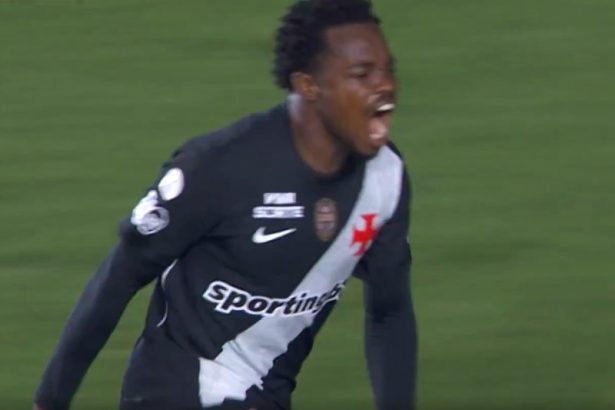 Andrés Gómez marcou o gol do triunfo do Vasco pela Copa do Brasil (Imagem: GE/YouTube/Reprodução)