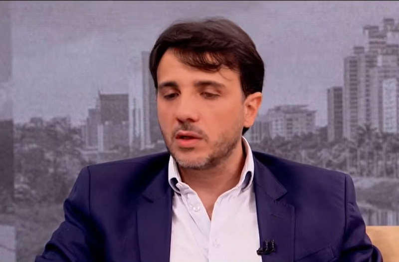 Renan Santos afirmou que desobedeceria ordem do STF, caso fosse presidente (Imagem: Globo News/Reprodução)
