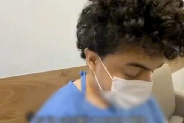 O professor Vinícius Siqueira Figueiredo, 23, estava internado em um hospital particular (Foto: WhatsApp/reprodução)