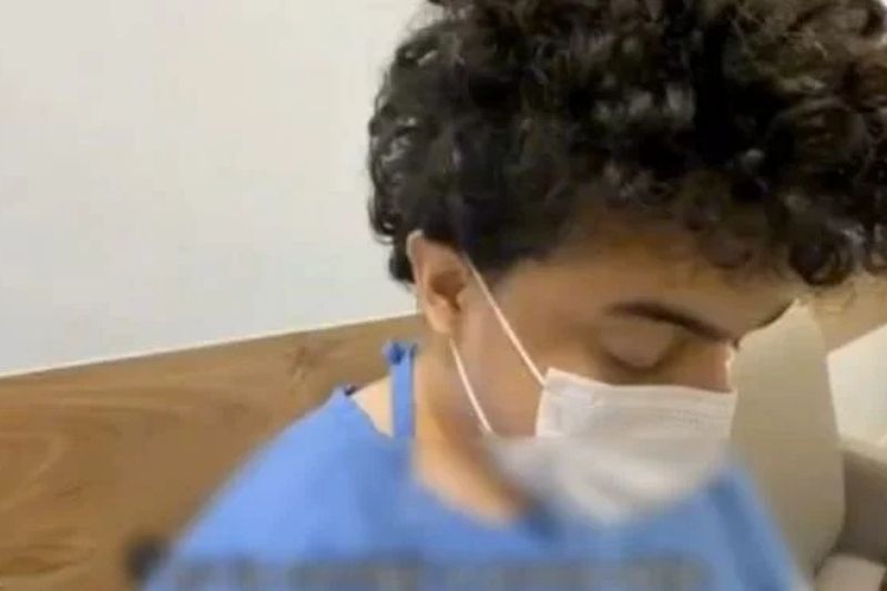 O professor Vinícius Siqueira Figueiredo, 23, estava internado em um hospital particular (Foto: WhatsApp/reprodução)