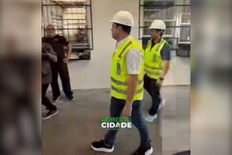 O magistrado deu prazo de 24 horas para o governador e candidato à reeleição Roberto Cidade (Foto: WhatsApp/reprodução)