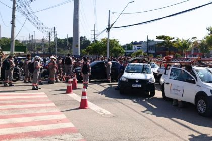 Trabalhadores da empresa Norte Tech em manifestação (Foto: Divulgação)