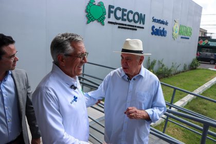 Ministro da Saúde, Alexandre Padilha e Serafim Corrêa