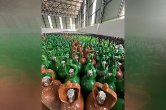 Cilindros de gás: fábrica em Manaus vai ampliar produção de gases medicinais (Foto: Divulgação)